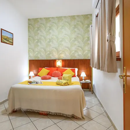 Guest house Girasole Sperlongaresort *
